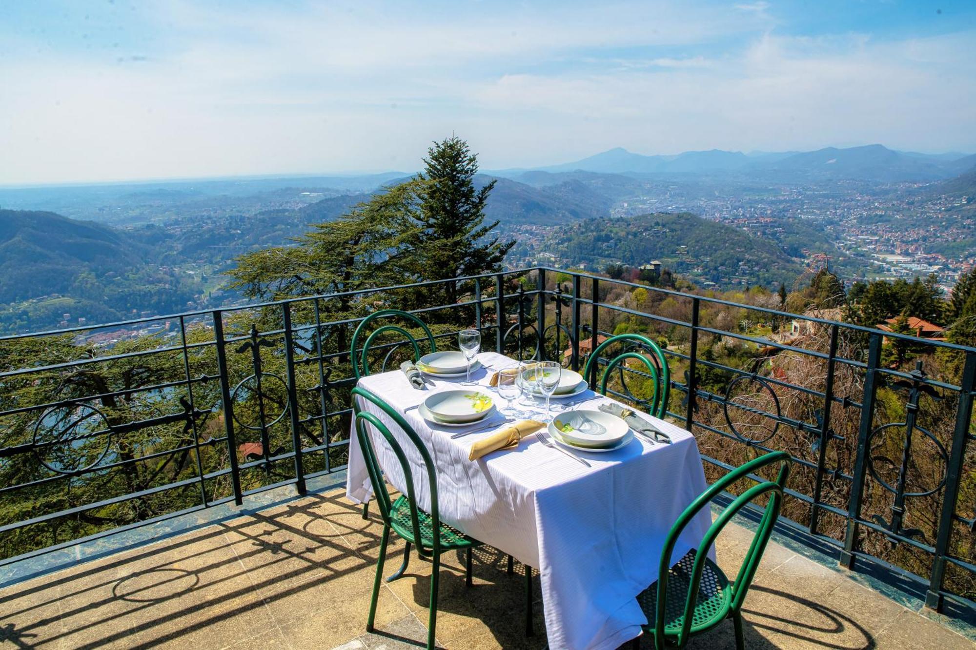 Villa I Tigli - By Myhomeincomo Brunate Exterior foto